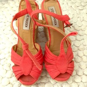 Steve Madden coral wedges